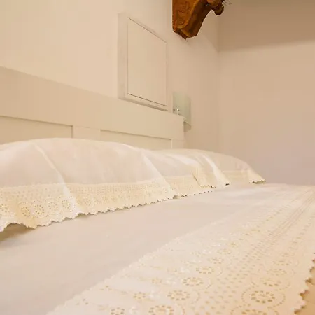 Guesthost - Casa Di Alice - Elegance In The Centre * 锡耶纳